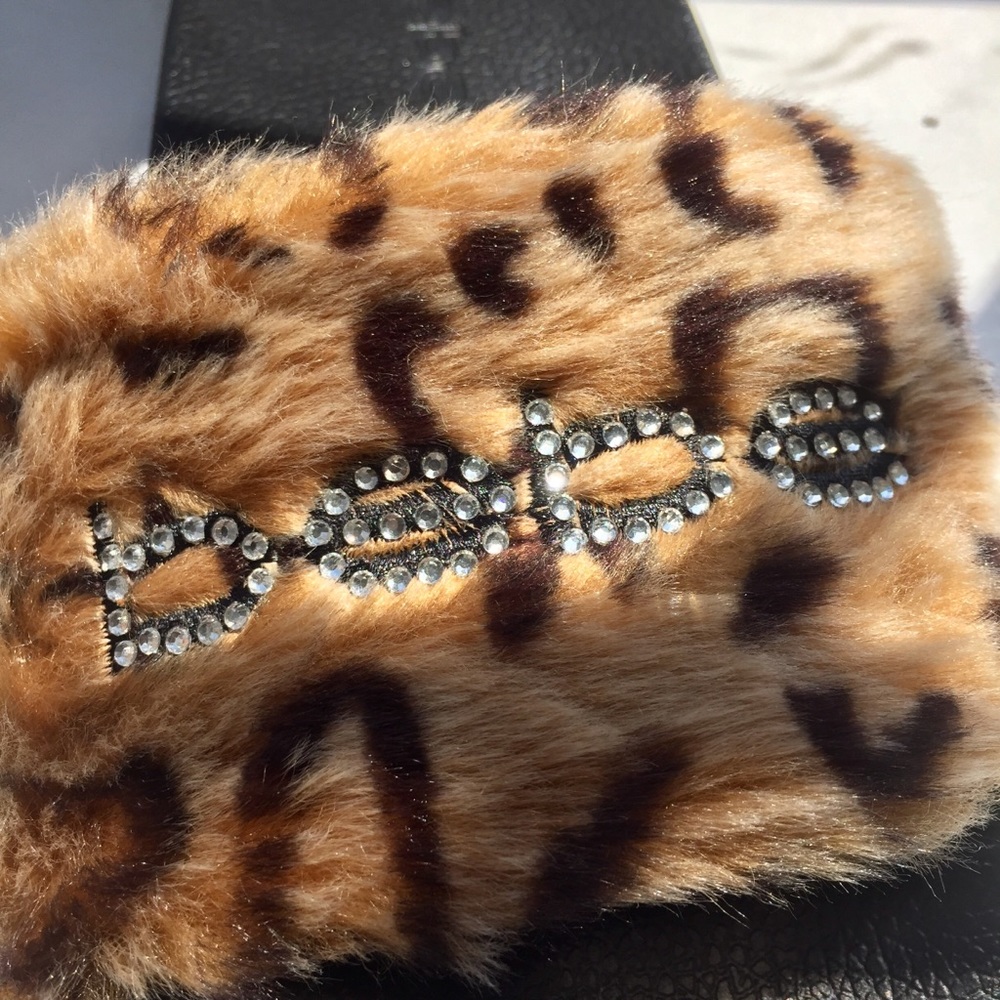 NWOT bebe Furry Slides